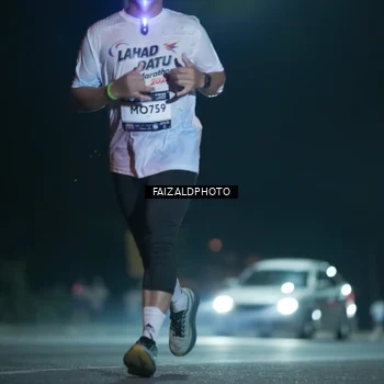 Runner Photo 7875382