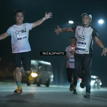 Runner Photo 7875385