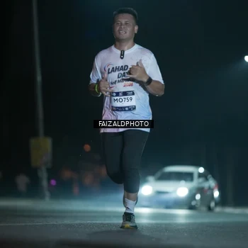 Runner Photo 7875386