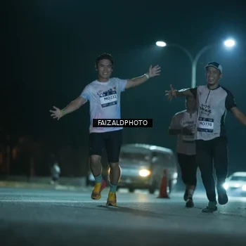Runner Photo 7875387