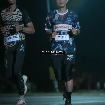 Runner Photo 7875402