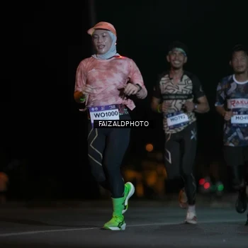 Runner Photo 7875404