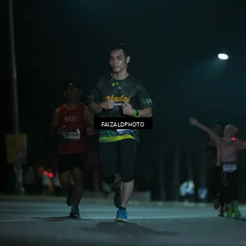 Runner Photo 7875410