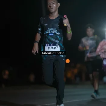 Runner Photo 7875426