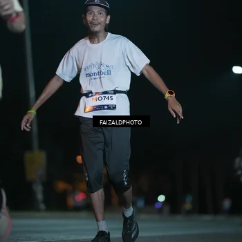 Runner Photo 7875437