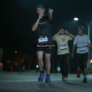 Runner Photo 7875440