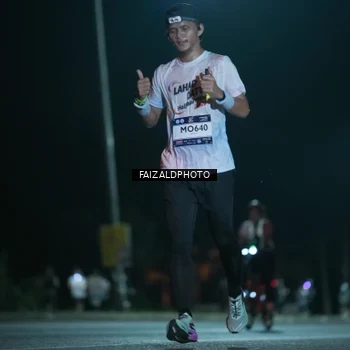 Runner Photo 7875460