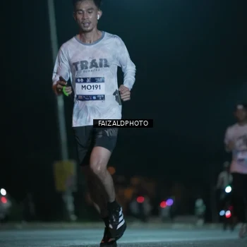 Runner Photo 7875462