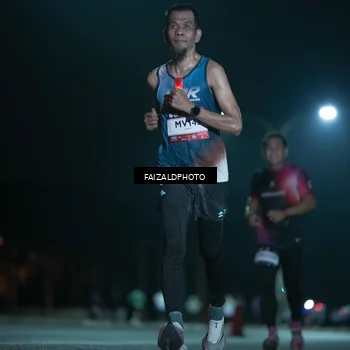 Runner Photo 7875472