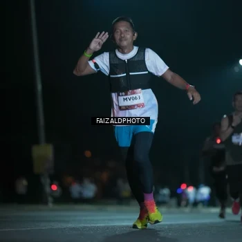 Runner Photo 7875490