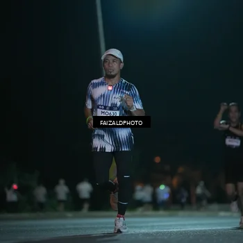 Runner Photo 7875505