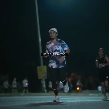 Runner Photo 7875506
