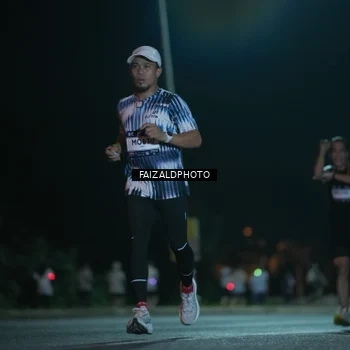 Runner Photo 7875508