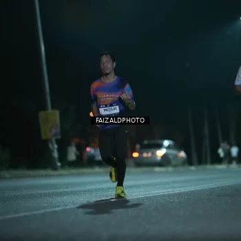 Runner Photo 7875518