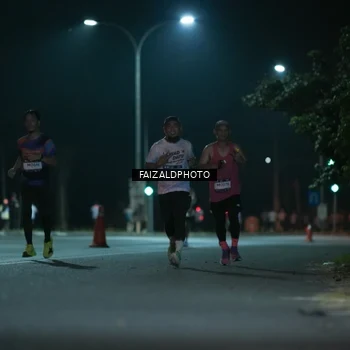 Runner Photo 7875522