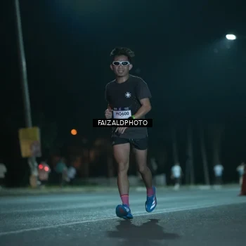Runner Photo 7875529