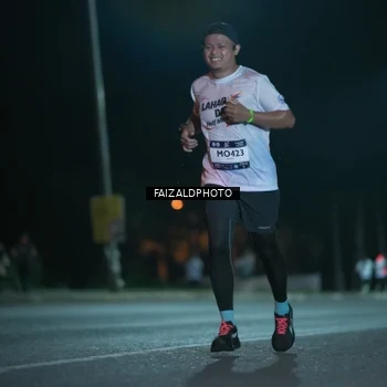 Runner Photo 7875545