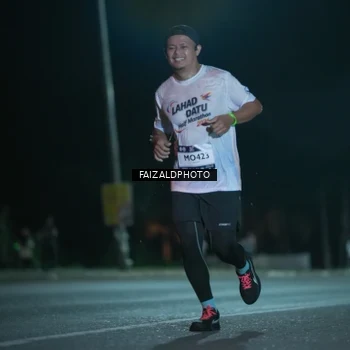 Runner Photo 7875546