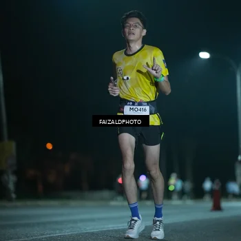 Runner Photo 7875551