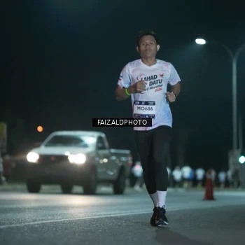 Runner Photo 7875555