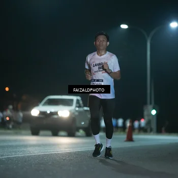 Runner Photo 7875559