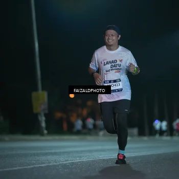 Runner Photo 7875563