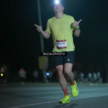 Runner Photo 7875564