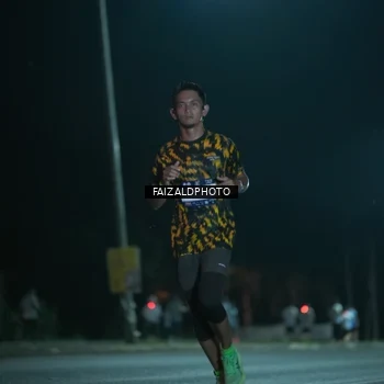 Runner Photo 7875565