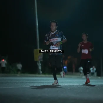 Runner Photo 7875576