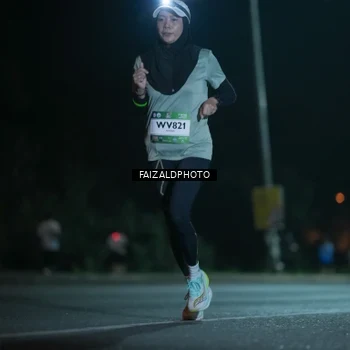 Runner Photo 7875578