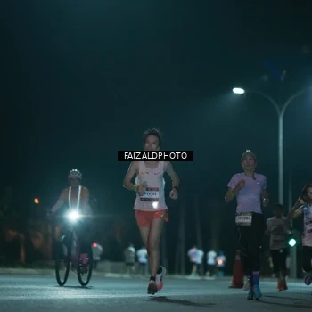 Runner Photo 7875616