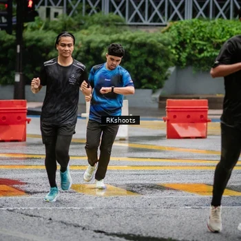 Runner Photo 7875617