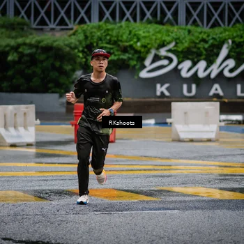 Runner Photo 7875630