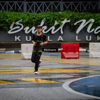 Runner Photo 7875632
