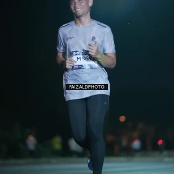 Runner Photo 7875635