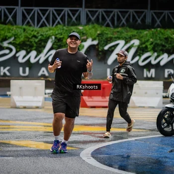 Runner Photo 7875637