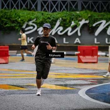Runner Photo 7875639