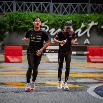 Runner Photo 7875645