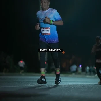 Runner Photo 7875650