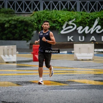 Runner Photo 7875651