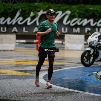 Runner Photo 7875658