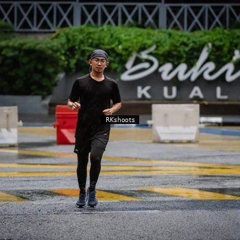 Runner Photo 7875671