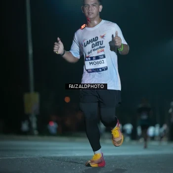 Runner Photo 7875686