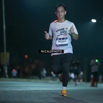 Runner Photo 7875689