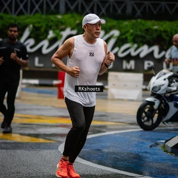 Runner Photo 7875747