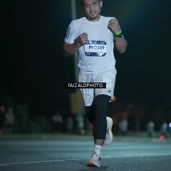 Runner Photo 7875756