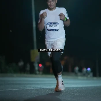 Runner Photo 7875757