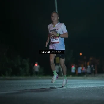 Runner Photo 7875765