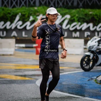 Runner Photo 7875769