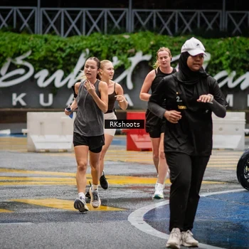 Runner Photo 7875776
